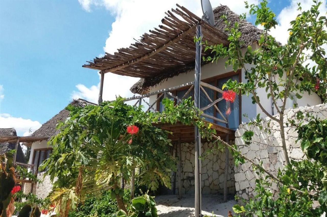 Zanbluu Beach Hotel Kiwengwa  Extérieur photo