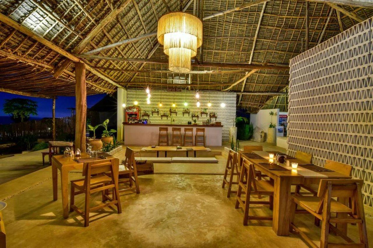 Zanbluu Beach Hotel Kiwengwa  Extérieur photo