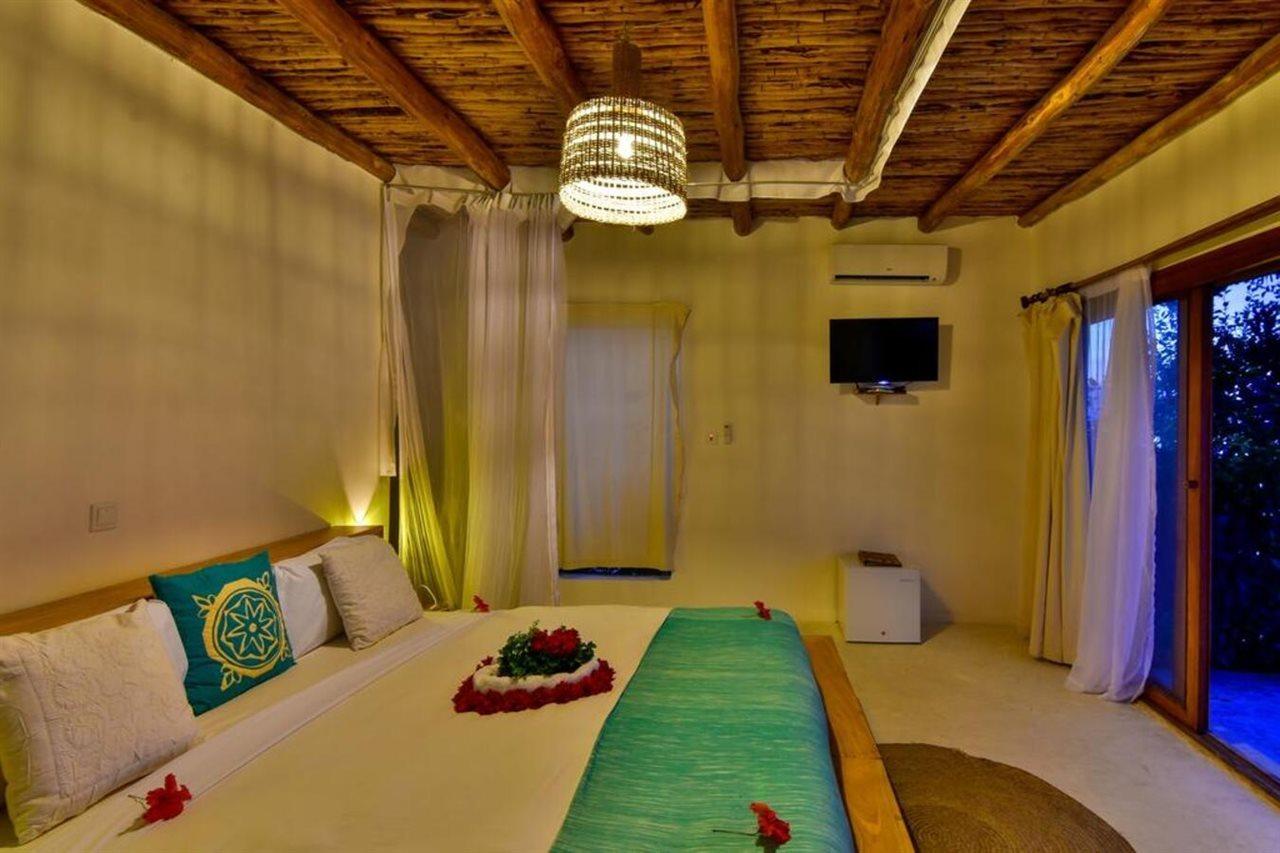 Zanbluu Beach Hotel Kiwengwa  Extérieur photo