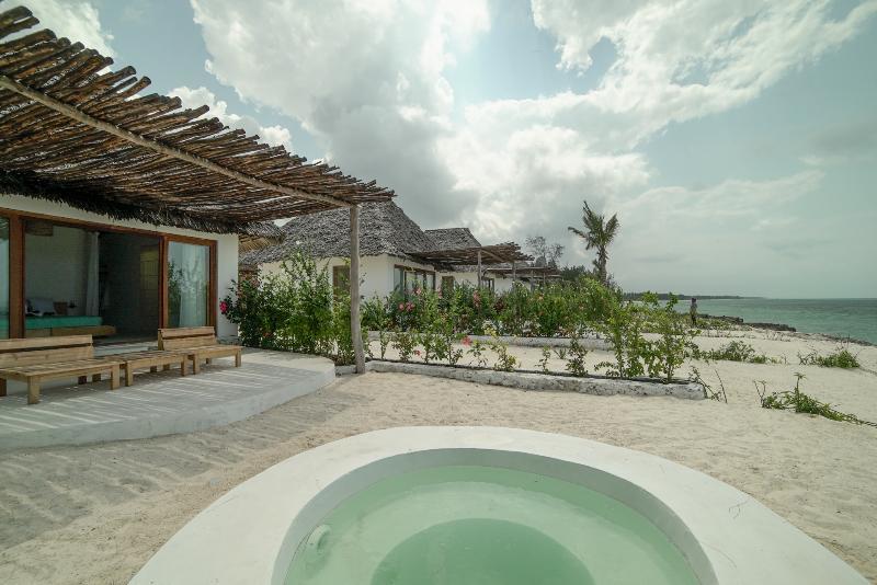 Zanbluu Beach Hotel Kiwengwa  Extérieur photo